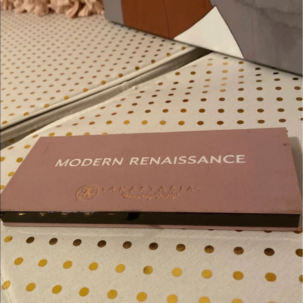 Anastasia Modern Renaissance Palette
